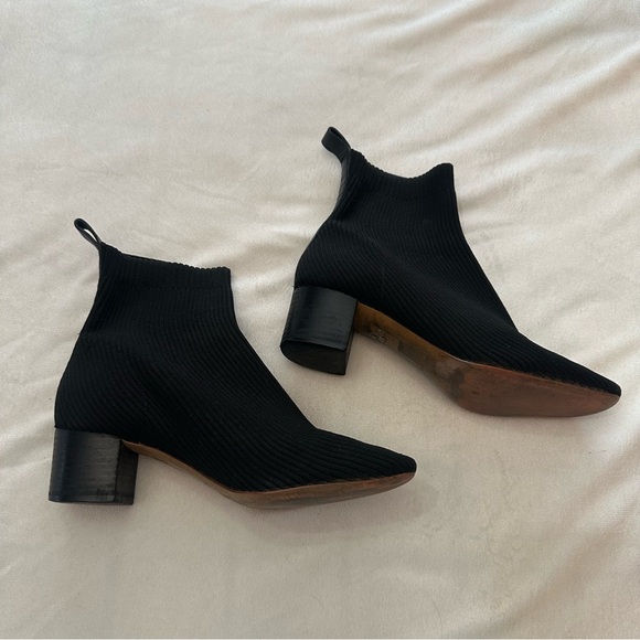Everlane Women's Black The Glove Boots Size 6 - Picture 5 of 11